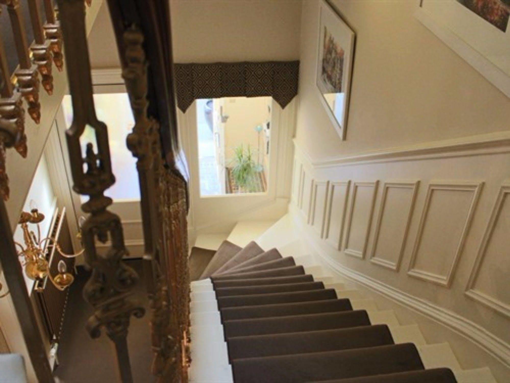 Highfield Guest House EDI Eksteriør billede